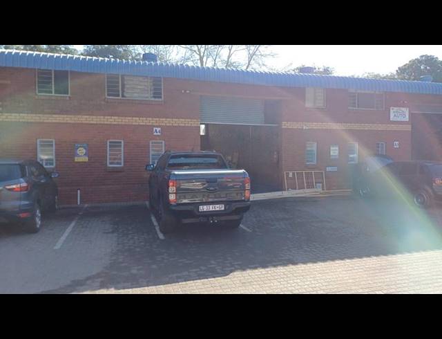 INDUSTRIAL PROPERTY TO RENT IN HENNOPSPARK